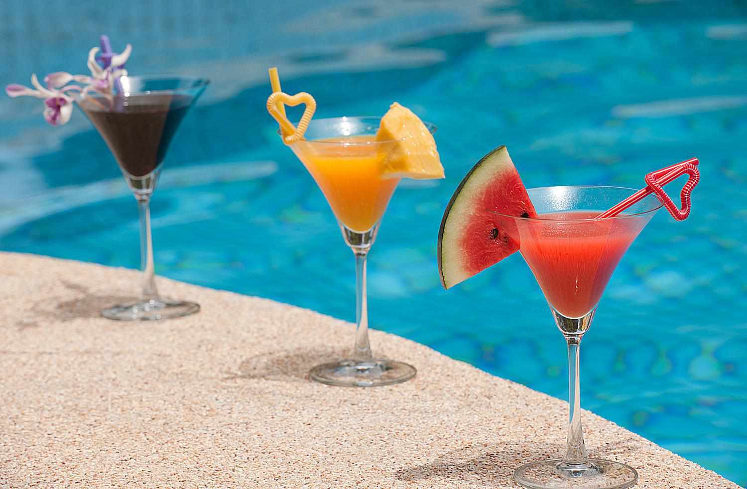 12 Unbelievable Up to date Fruit Cocktails for Summer season